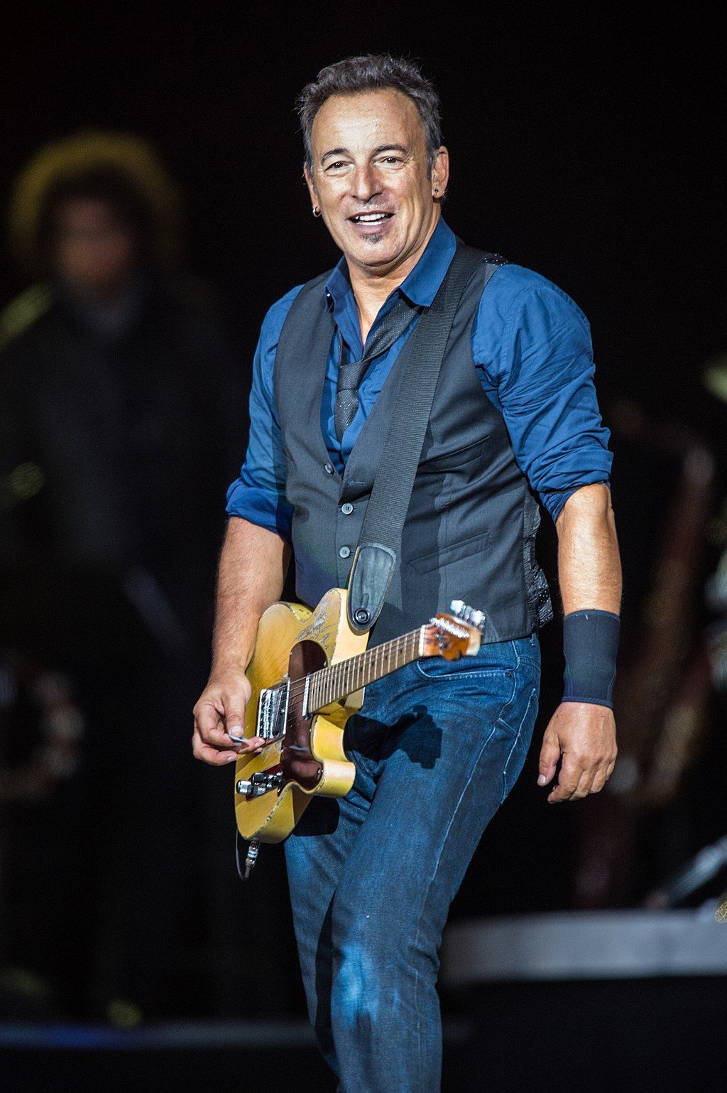 1024px Bruce Springsteen Roskilde Festival 2012